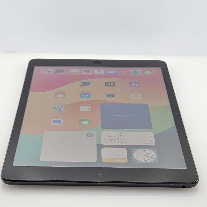 iPad 10.2 9th Gen 64GB (Wifi Only) No Touch ID Space Gray