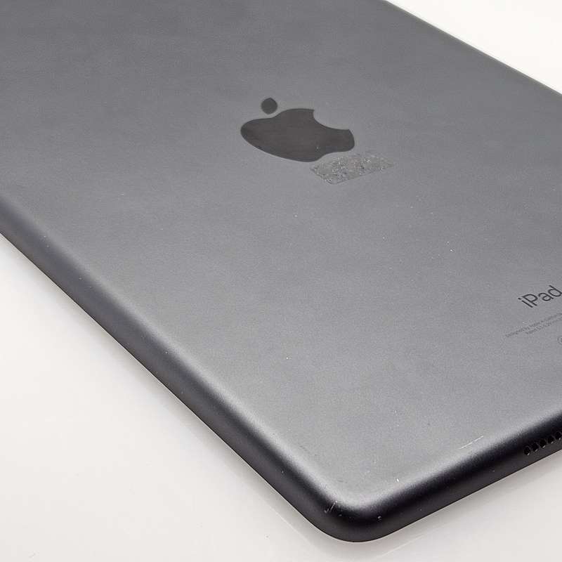 iPad 10.2 7th Gen 128GB (Wifi Only) No Touch ID Space Gray