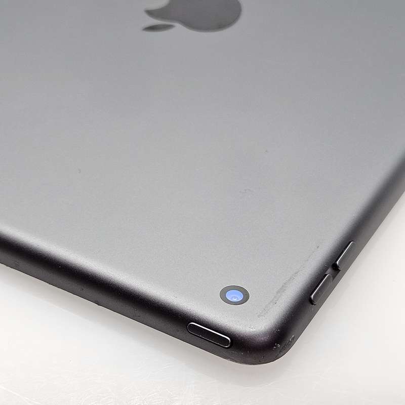 iPad 10.2 8th Gen 128GB (Wifi Only) No Touch ID Space Grey