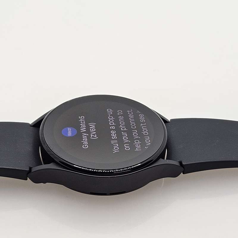 Samsung Galaxy Watch 5 40mm LTE Graphite (3 Month Warranty)