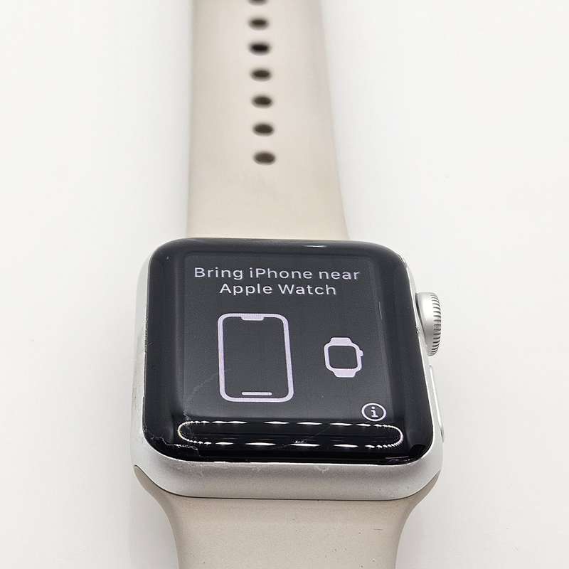 Apple Watch Series 3 38mm GPS Only Silver - With Beige Straps