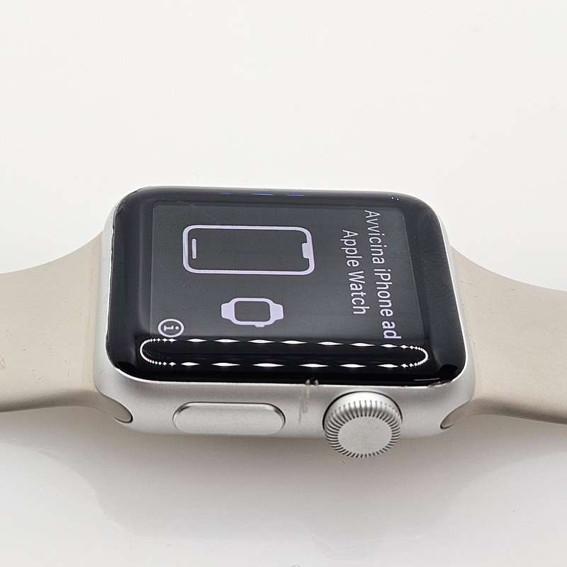Apple Watch Series 3 38mm GPS Only Silver - With Beige Straps