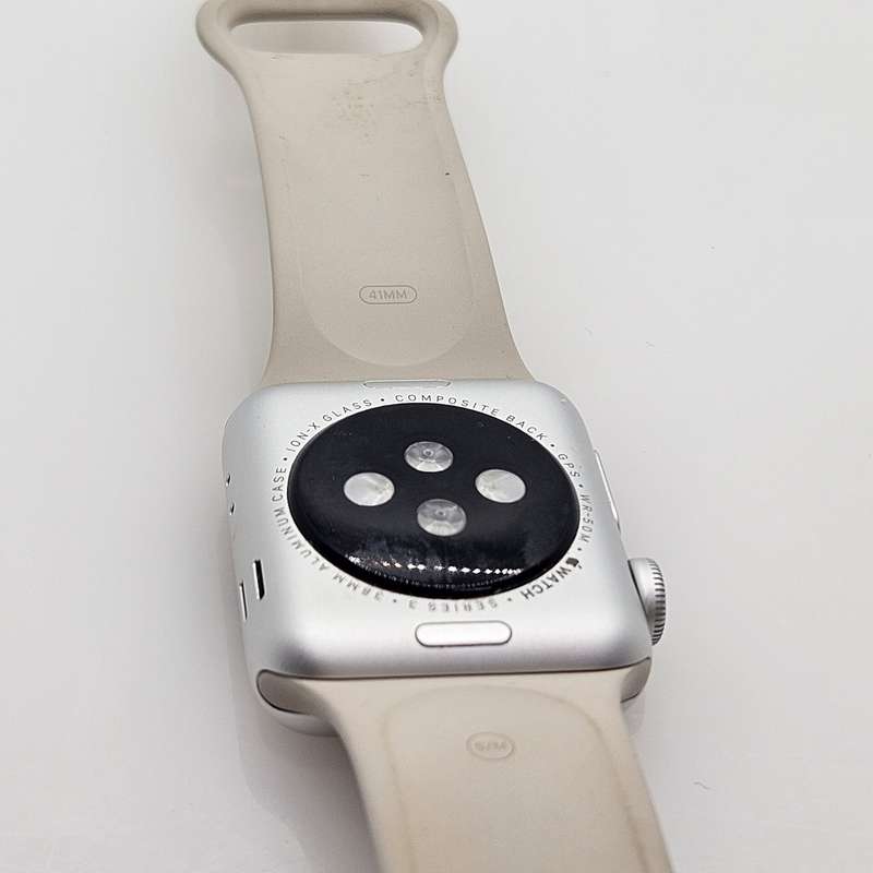 Apple Watch Series 3 38mm GPS Only Silver - With Beige Straps