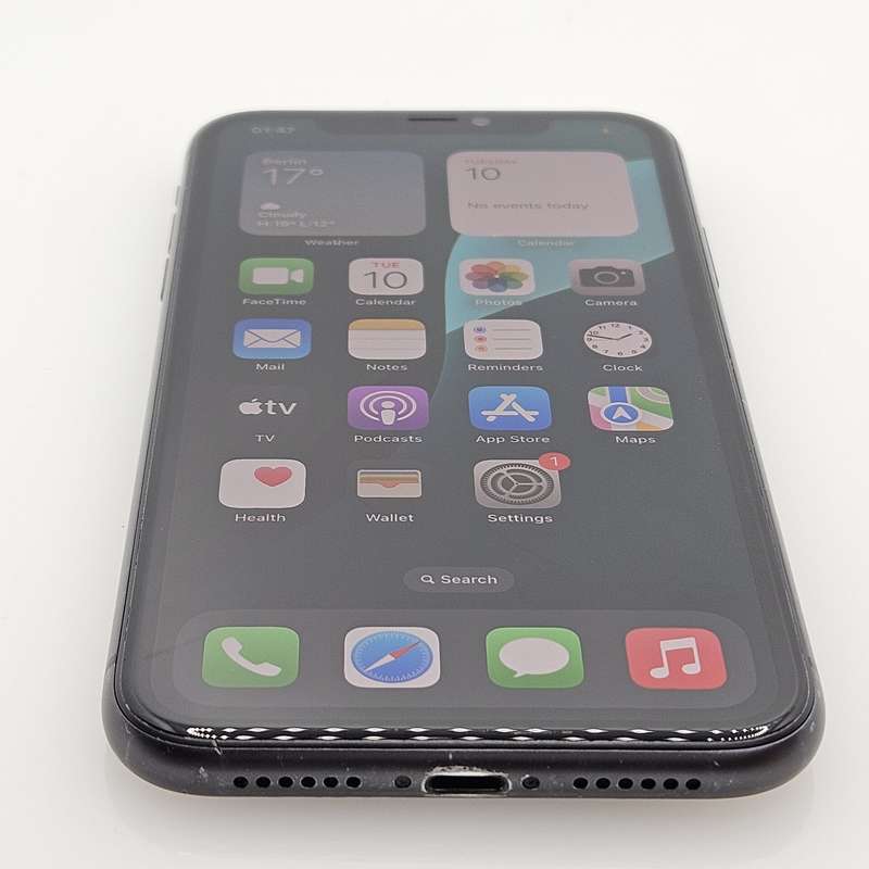 iPhone 11 64GB Black (6 Month Warranty)