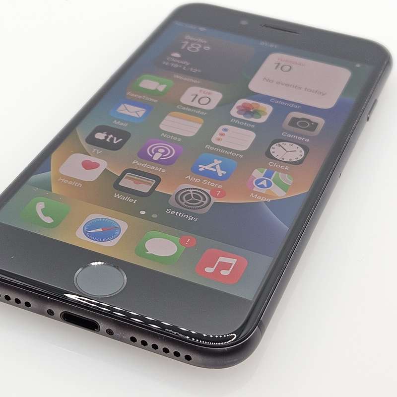 iPhone 8 64GB Space Gray