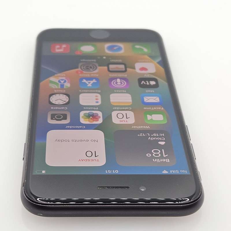 iPhone 8 64GB Space Gray
