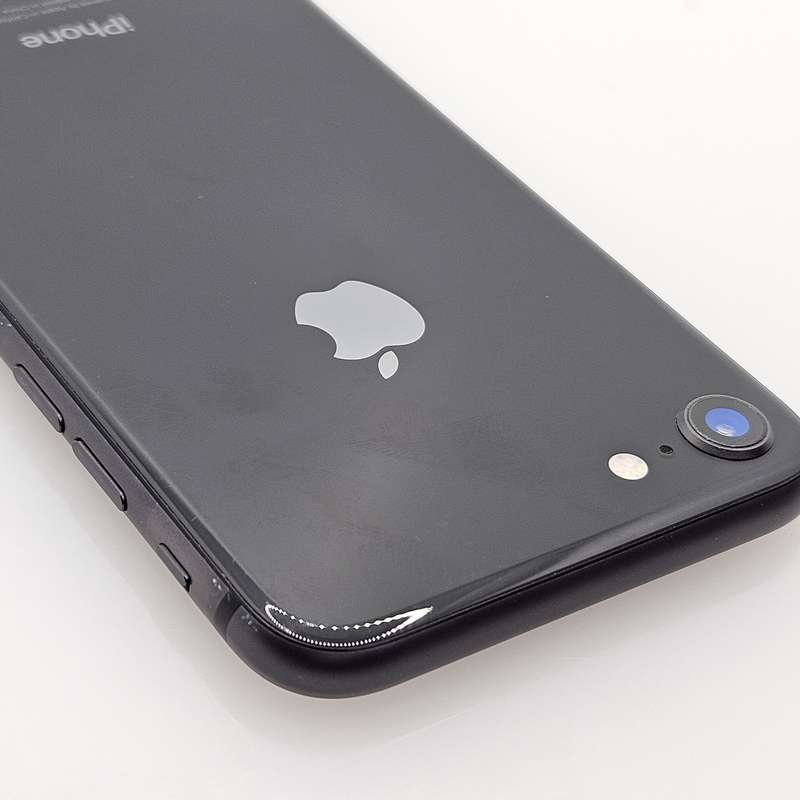 iPhone 8 64GB Space Gray