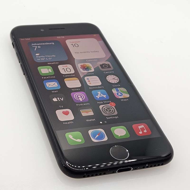 iPhone SE 2020 64GB Black (3 Month Warranty)