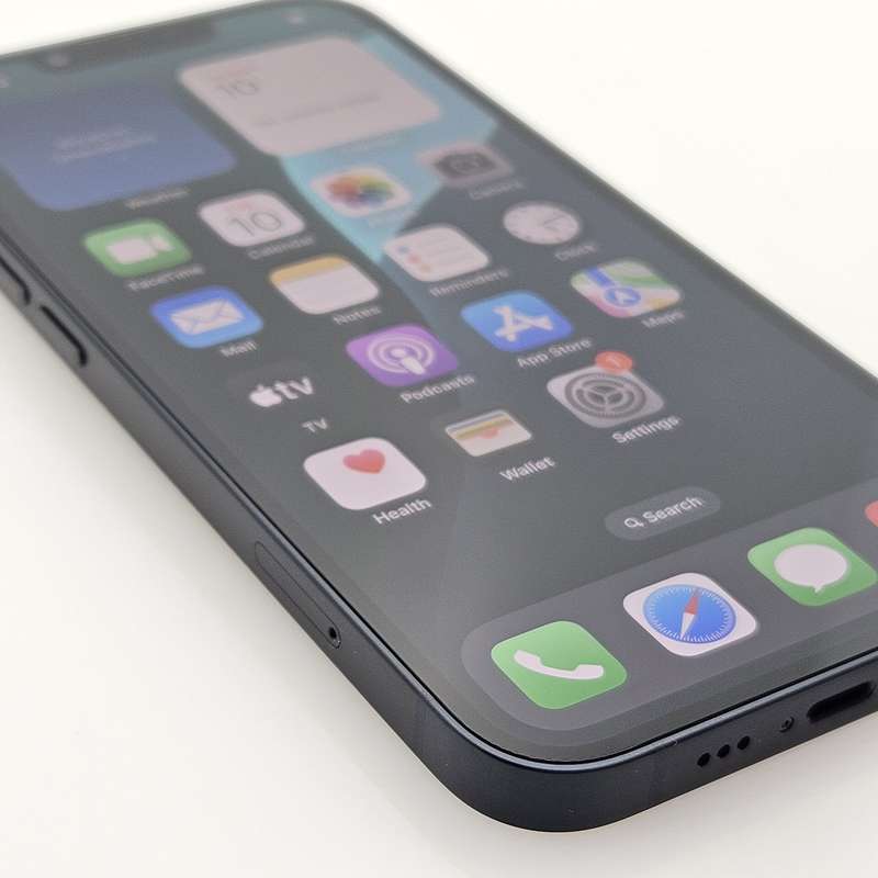 iPhone 13 128GB Midnight (6 Month Warranty) - Mint Condition