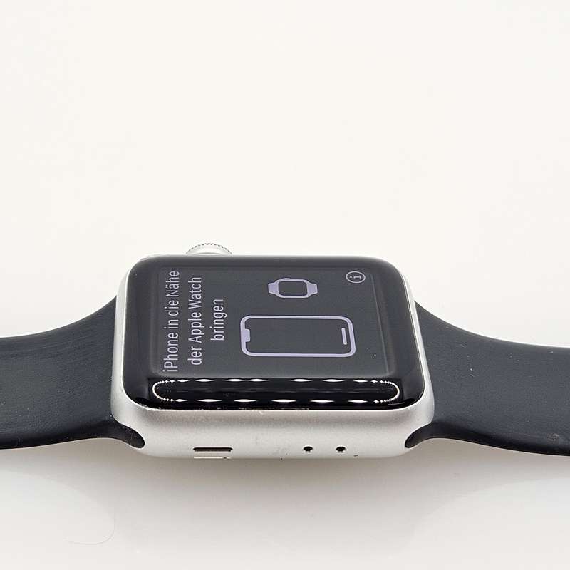 Apple Watch Series 3 38mm GPS Only Silver - With Black Straps