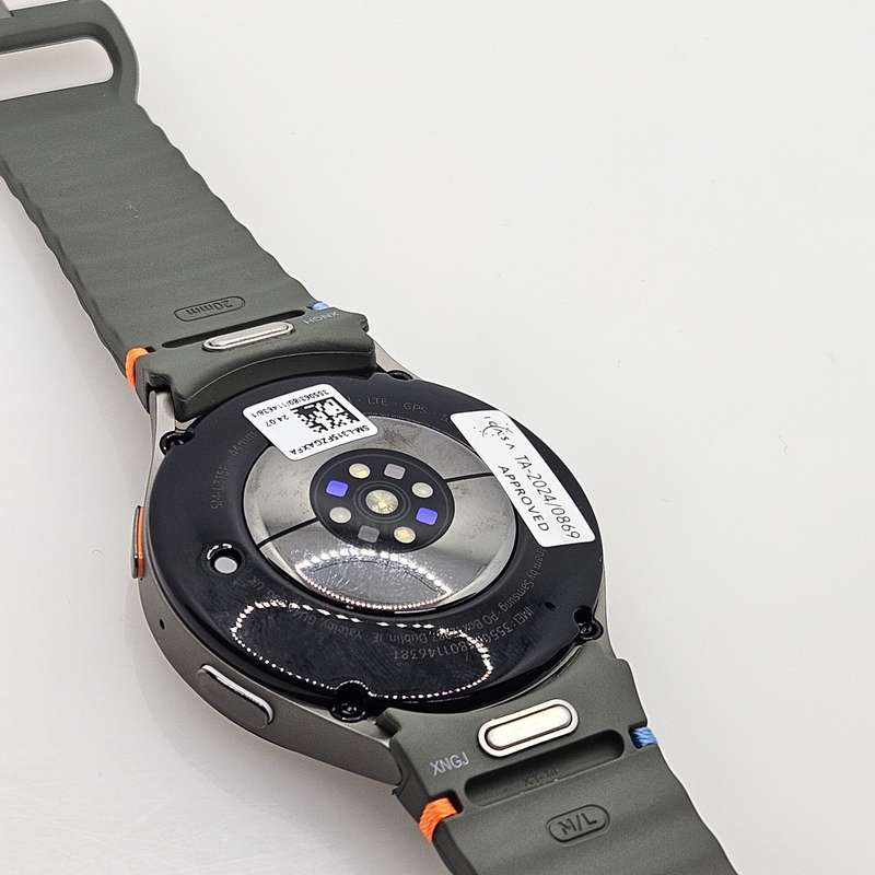 Samsung Galaxy Watch 7 44mm LTE Green (6 Month Warranty)  Mint condition