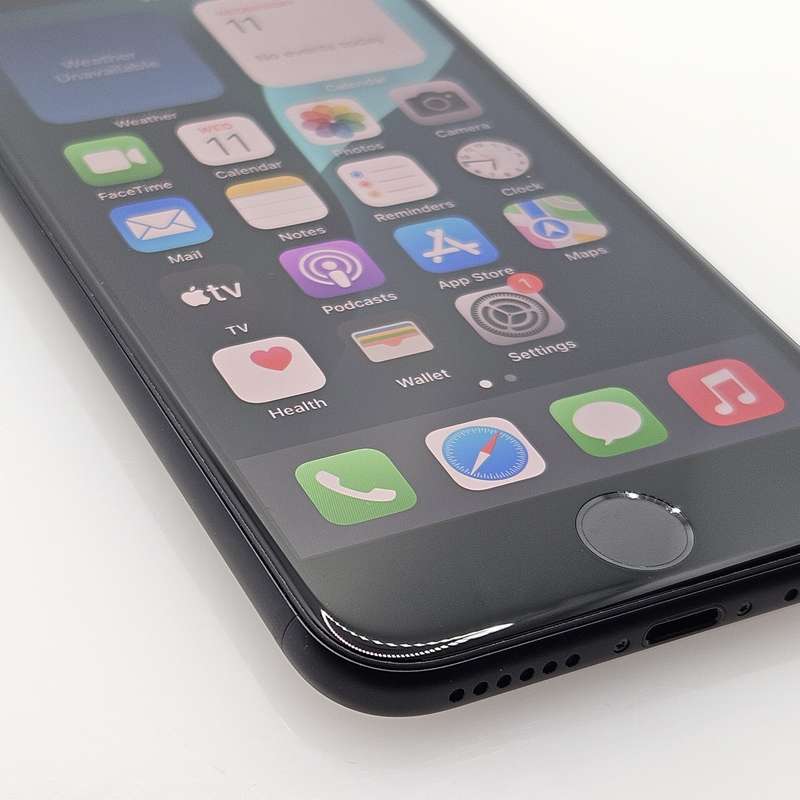 iPhone SE 2020 64GB Black (3 Month Warranty)