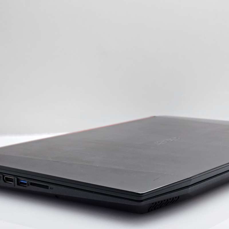 Acer Nitro 5 (AN515-51) "Core i5" 2.50GHz 16GB RAM 256GB SSD Bright Spots And Faulty Battery Blac...