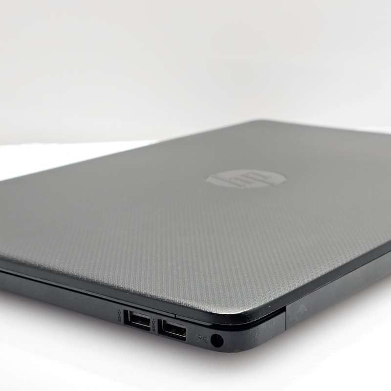 HP 15-dw3007ni 11th Gen "Core i3" 3.00GHz 8GB RAM 256GB SSD Black