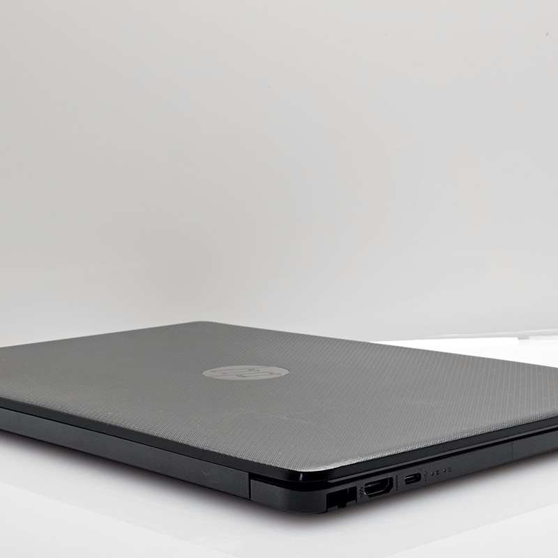 HP 15-dw3007ni 11th Gen "Core i3" 3.00GHz 8GB RAM 256GB SSD Black