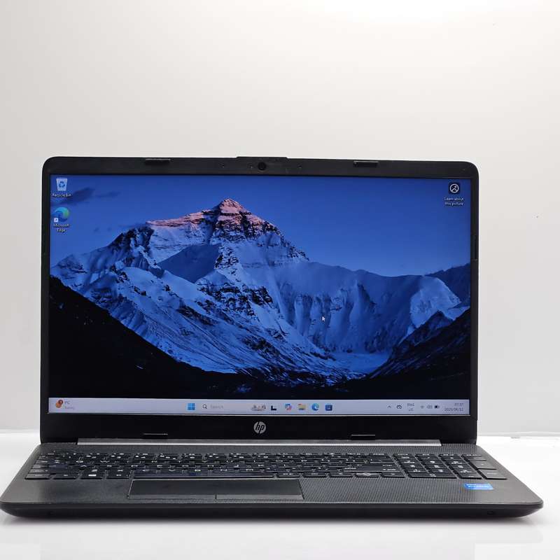 HP 15-dw3007ni 11th Gen "Core i3" 3.00GHz 8GB RAM 256GB SSD Black