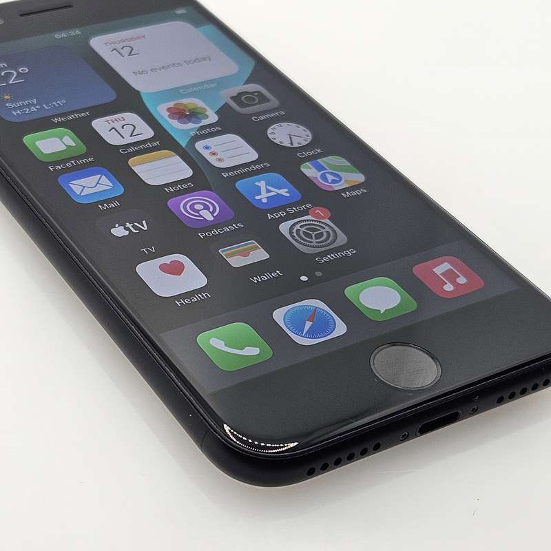 iPhone SE 2020 64GB Black (3 Month Warranty)