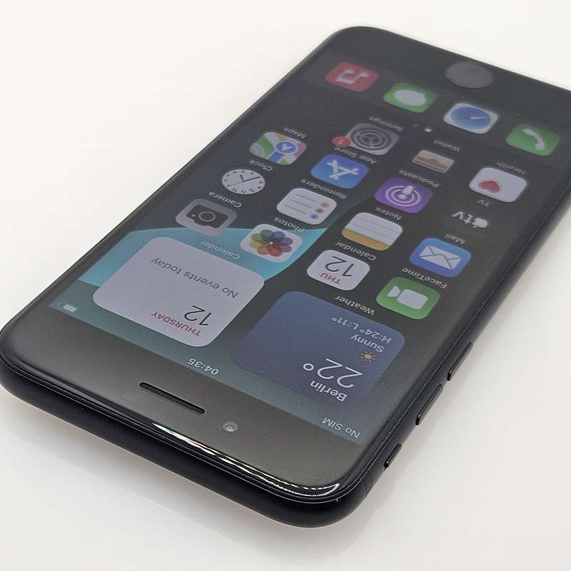 iPhone SE 2020 64GB Black (3 Month Warranty)