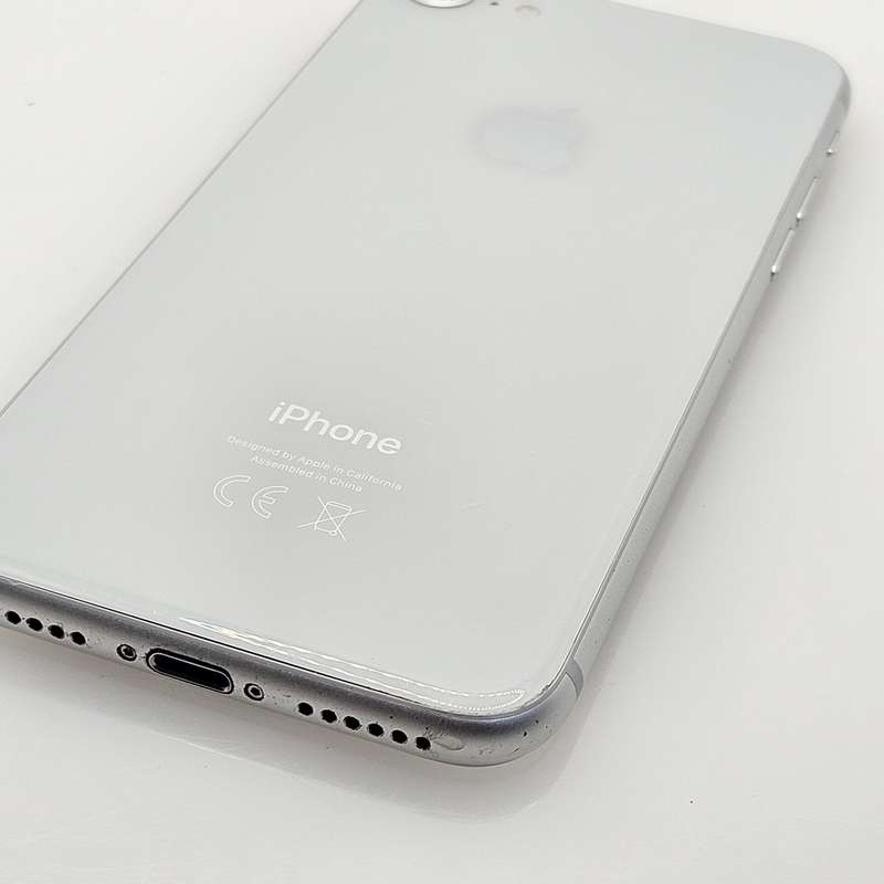 iPhone 8 64GB Minor Bright Spot Silver