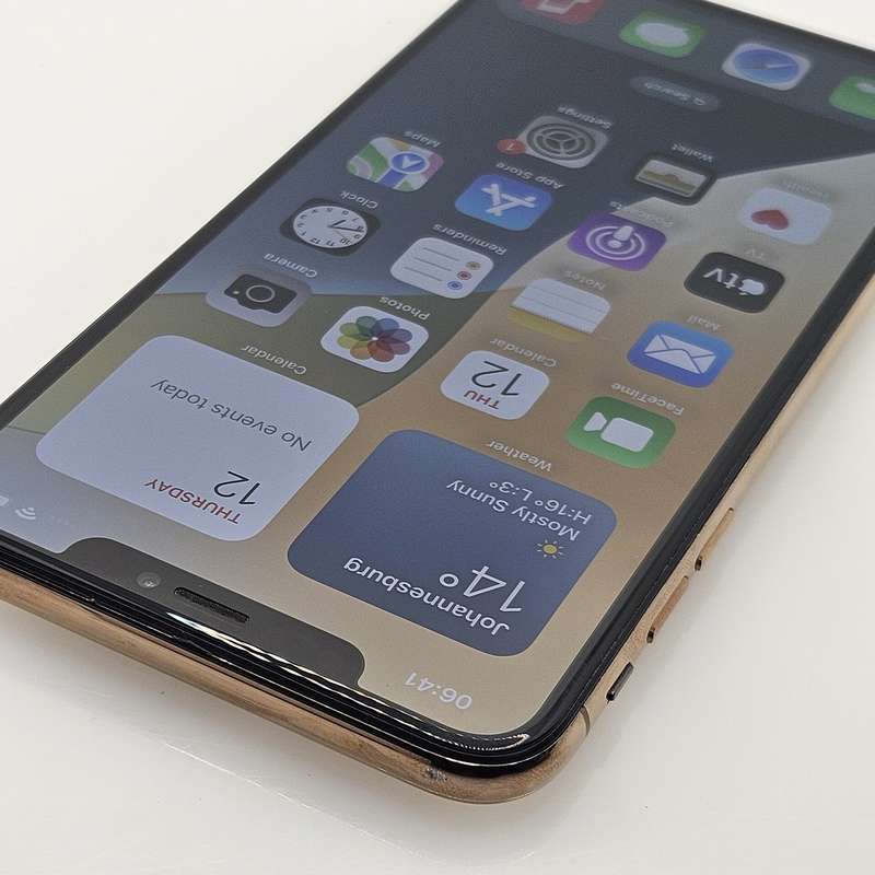 iPhone XS Max 256GB Chipped Camera Gold (3 Month Warranty)