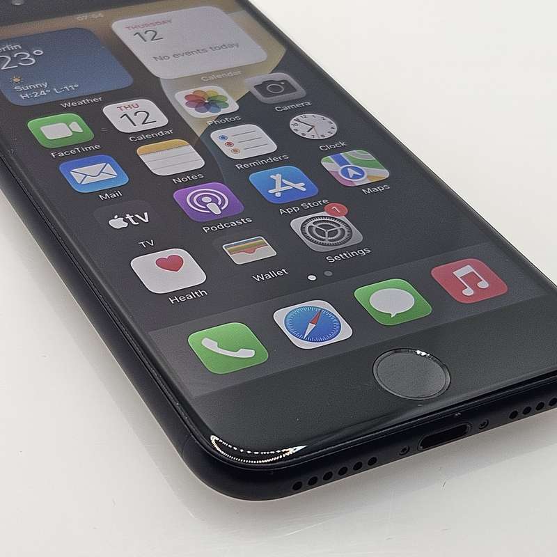 iPhone SE 2020 64GB Black (3 Month Warranty)