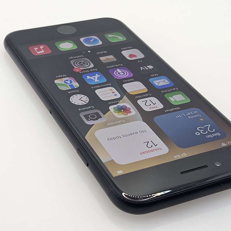 iPhone SE 2020 64GB Black (3 Month Warranty)