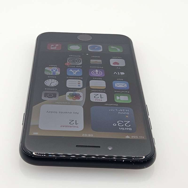 iPhone SE 2020 64GB Black (3 Month Warranty)