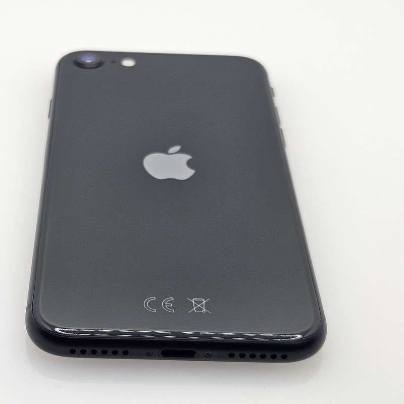 iPhone SE 2020 64GB Black (3 Month Warranty)