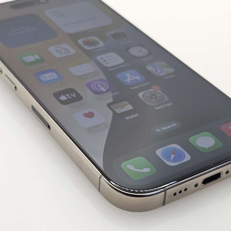 iPhone 16 Pro 256GB Natural Titanium (12 Month Warranty)