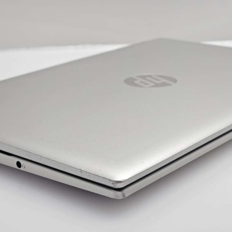 HP Pavilion 14-dy0007ni 11th Gen Core i3 2.00GHz 8GB RAM 256GB SSD Cracked Screen And Damag...