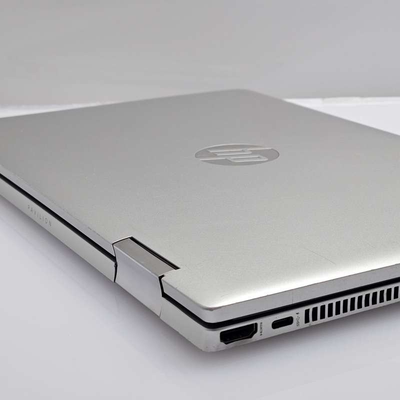 HP Pavilion 14-dy0007ni 11th Gen Core i3 2.00GHz 8GB RAM 256GB SSD Cracked Screen And Damag...