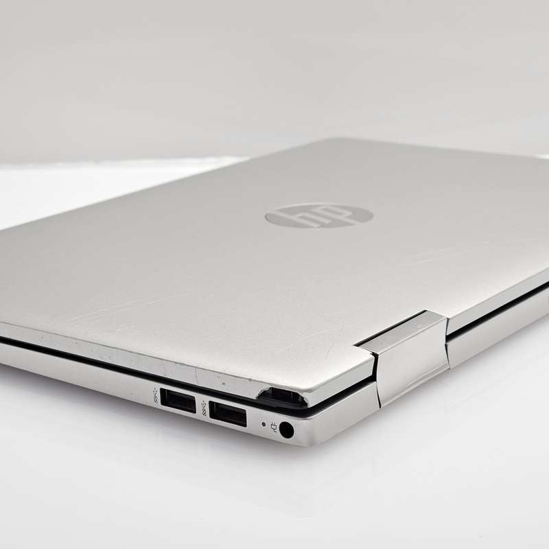 HP Pavilion 14-dy0007ni 11th Gen Core i3 2.00GHz 8GB RAM 256GB SSD Cracked Screen And Damag...