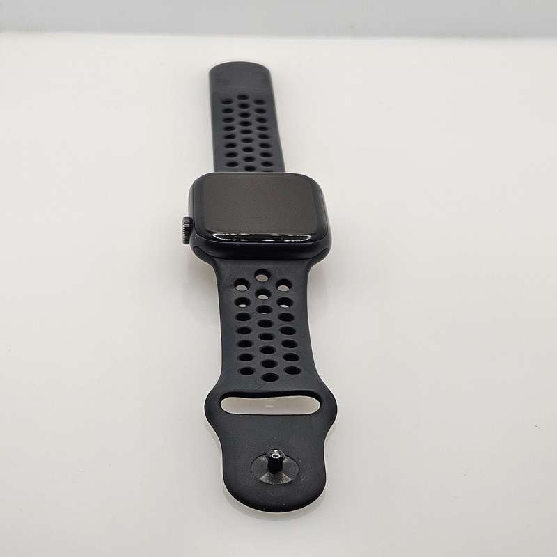 Apple Watch Series SE Nike 44mm LTE Space Gray (3 Month Warranty)
