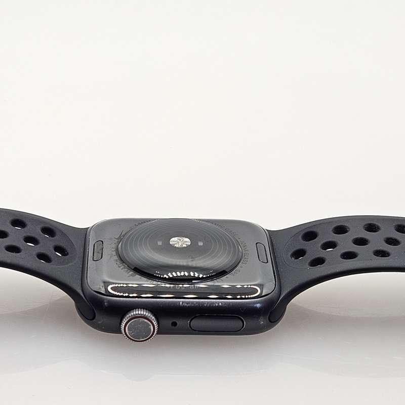 Apple Watch Series SE Nike 44mm LTE Space Gray (3 Month Warranty)