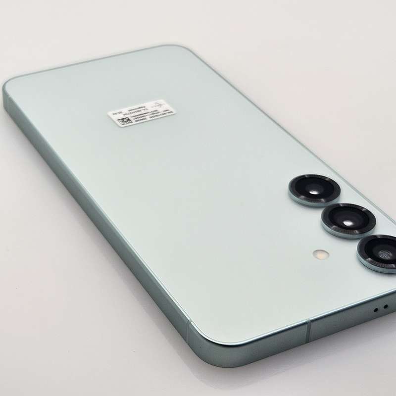 Samsung Galaxy S25 256GB Dual Sim Mint Green (12 Month Warranty)  Mint Condition