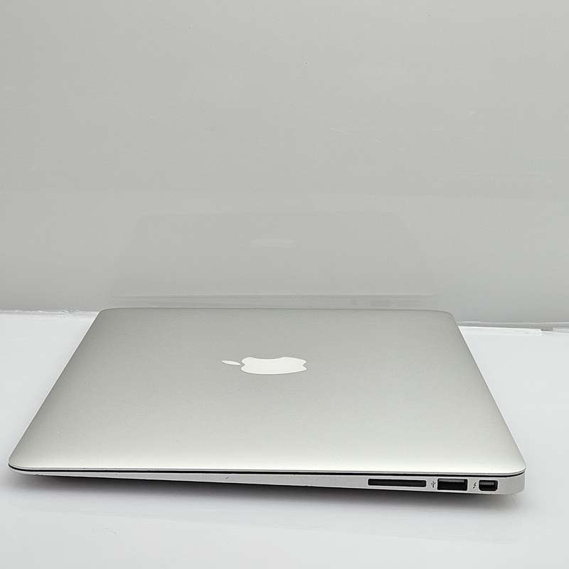MacBook Air 13-Inch Core i5 1.8GHz (2017) 8GB RAM 128GB SSD Bright Spots Silver (3 Month Wa...