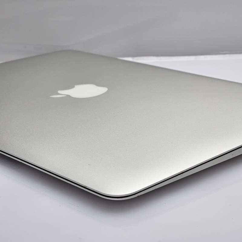 MacBook Air 13-Inch Core i5 1.8GHz (2017) 8GB RAM 128GB SSD Bright Spots Silver (3 Month Wa...