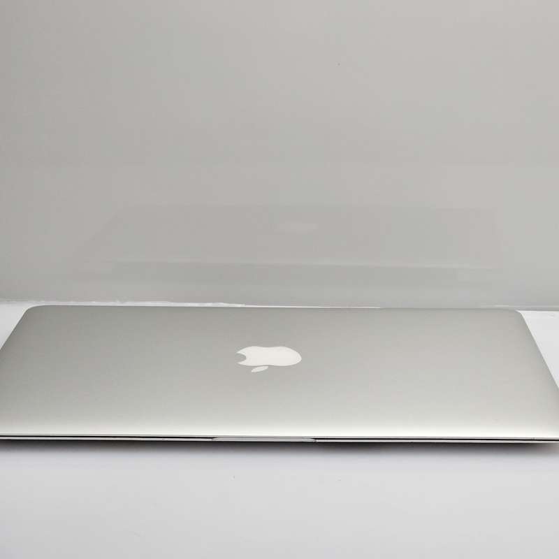 MacBook Air 13-Inch Core i5 1.8GHz (2017) 8GB RAM 128GB SSD Bright Spots Silver (3 Month Wa...