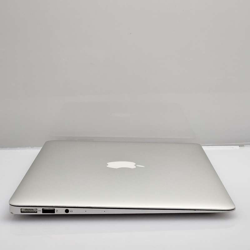 MacBook Air 13-Inch Core i5 1.8GHz (2017) 8GB RAM 128GB SSD Bright Spots Silver (3 Month Wa...