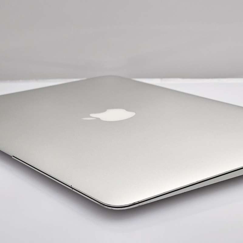 MacBook Air 13-Inch Core i5 1.60GHz 4GB RAM 128GB SSD (Early 2015) | Camera Not Working And...