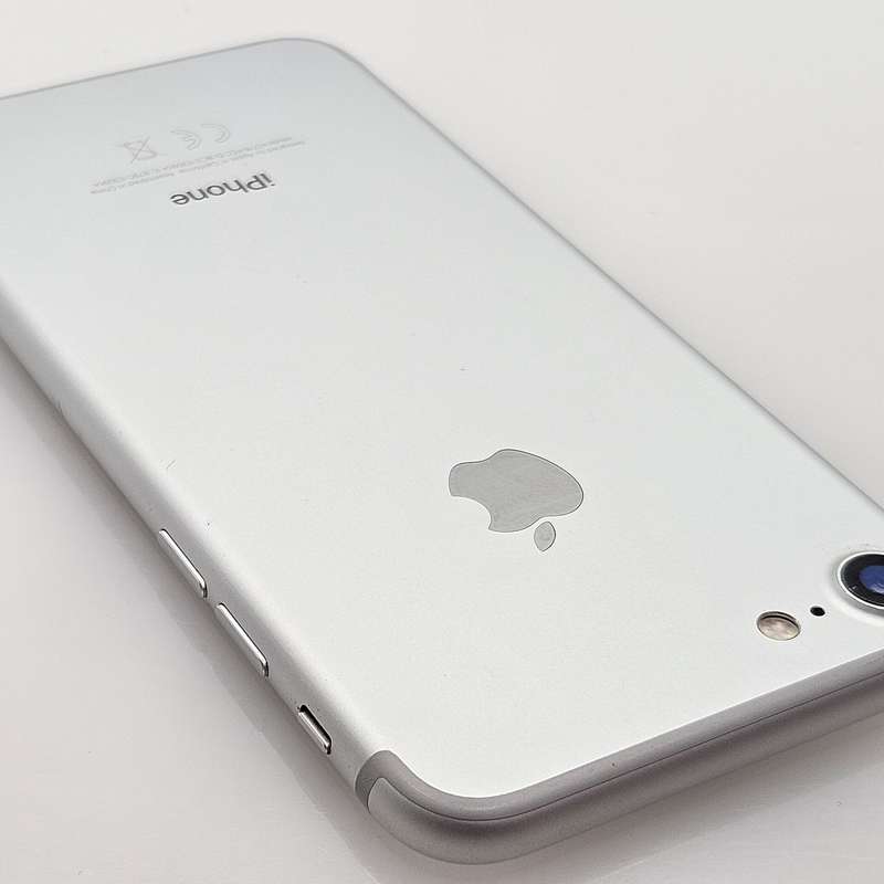 iPhone 7 32GB Silver