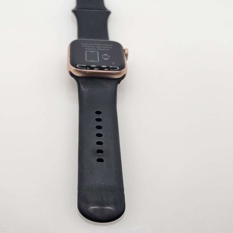 Apple Watch Series 4 40mm GPS Only Rose Gold (3 Month Warranty)  With Black Straps