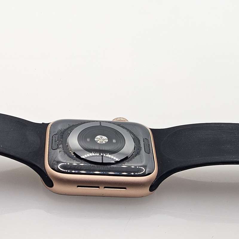 Apple Watch Series 4 40mm GPS Only Rose Gold (3 Month Warranty)  With Black Straps