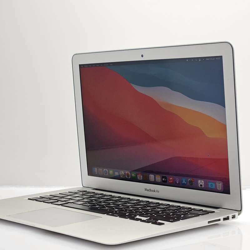 MacBook Air 13-Inch Core i5 1.8GHz (2017) 8GB RAM 128GB SSD Bright Spots Silver (3 Month Wa...