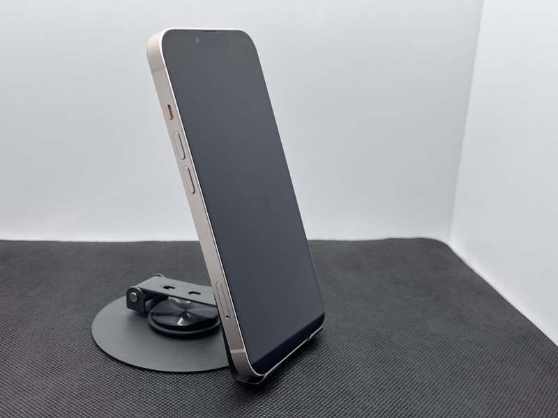 Apple iPhone 13 256GB Starlight (6 Month Warranty)