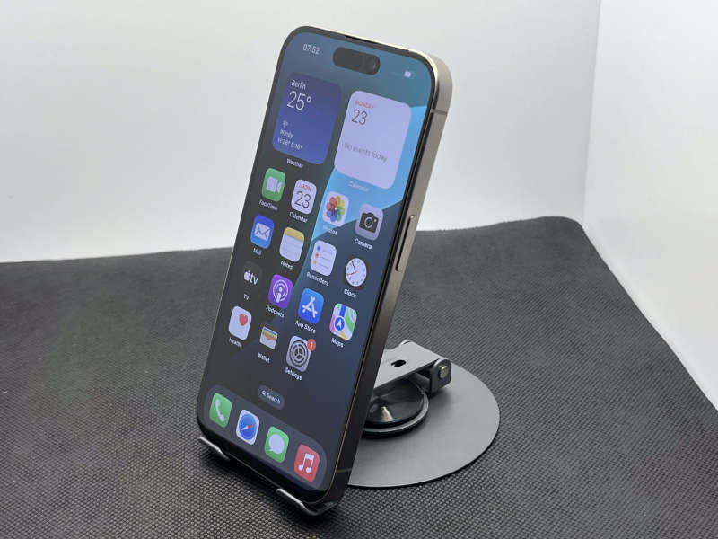 Apple iPhone 15 Pro 128GB Natural Titanium (12 Month Warranty)