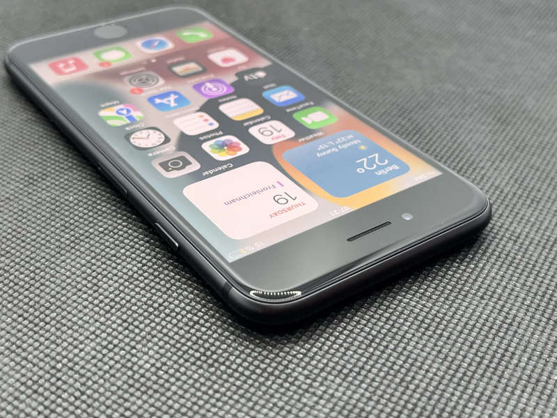 Apple iPhone 8 256GB Space Gray (3 Month Warranty) - Mint Condition