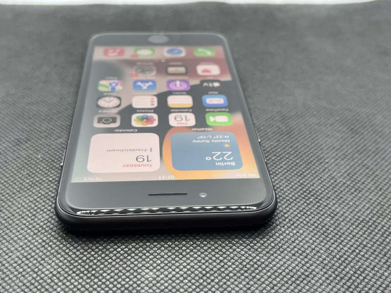 Apple iPhone 8 256GB Space Gray (3 Month Warranty) - Mint Condition