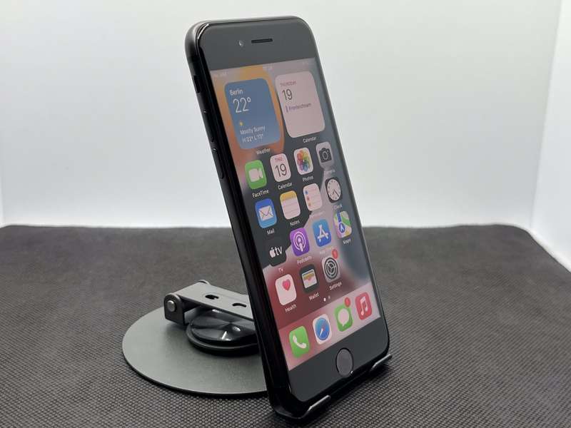 Apple iPhone 8 256GB Space Gray (3 Month Warranty) - Mint Condition
