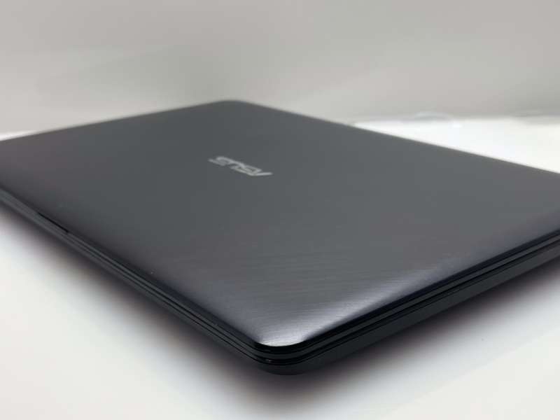 Asus VivoBook X543M Celeron N4000C 1.10GHz 4GB RAM 500GB HDD Black/Blue